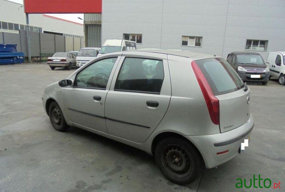 2004' Fiat Punto 70 Jtd Mu. Dynamic Dual. photo #1