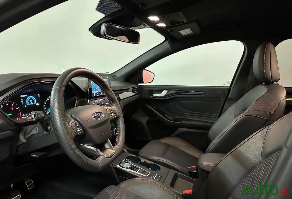 2019' Ford Focus photo #4