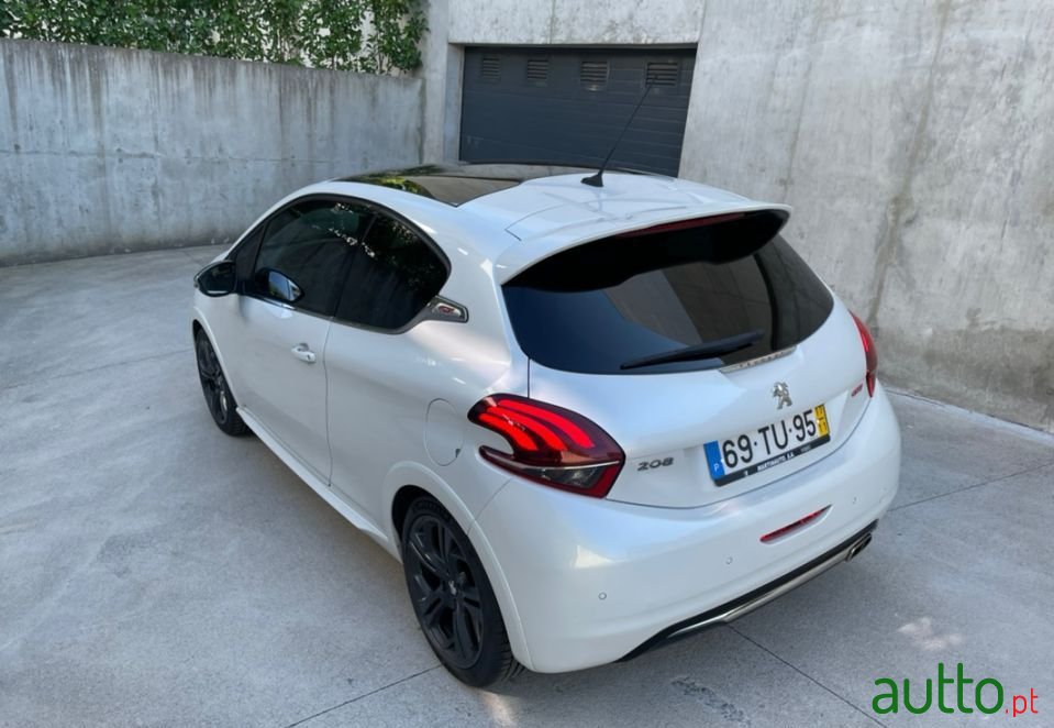 2017' Peugeot 208 Sport photo #4