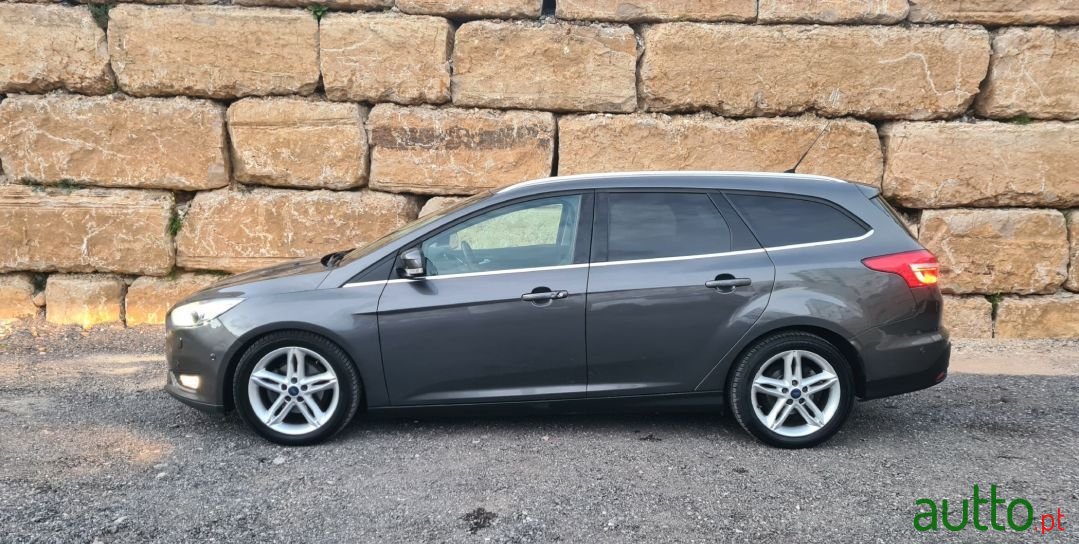 2016' Ford Focus Sw photo #3