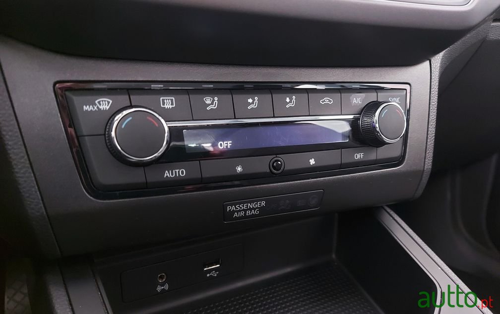 2019' SEAT Ibiza photo #5