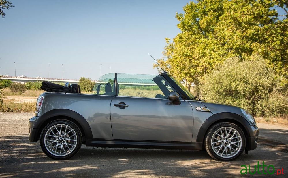 2009' MINI Cooper S Cabrio photo #6