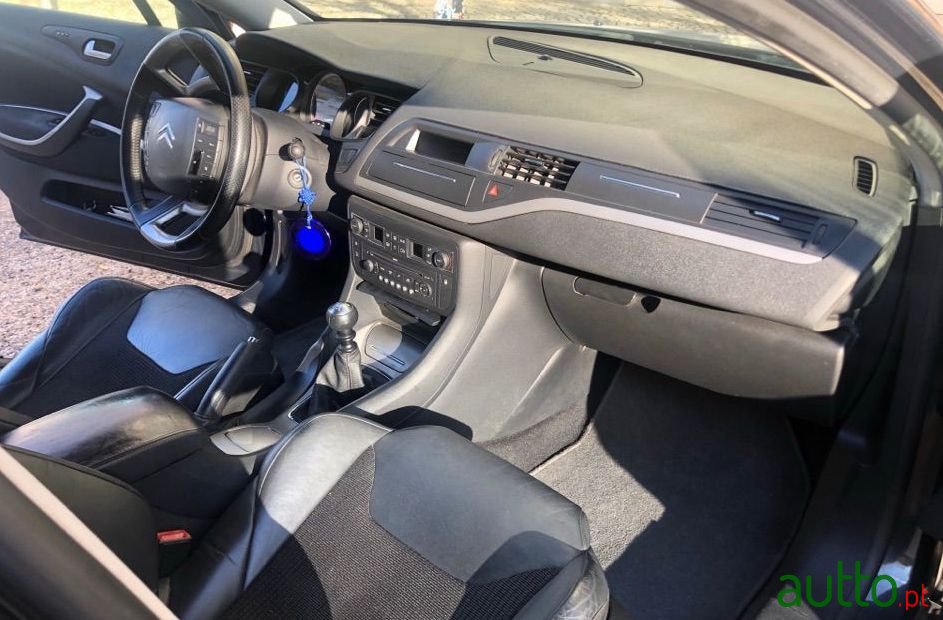 2008' Citroen C5 Exclusive photo #3