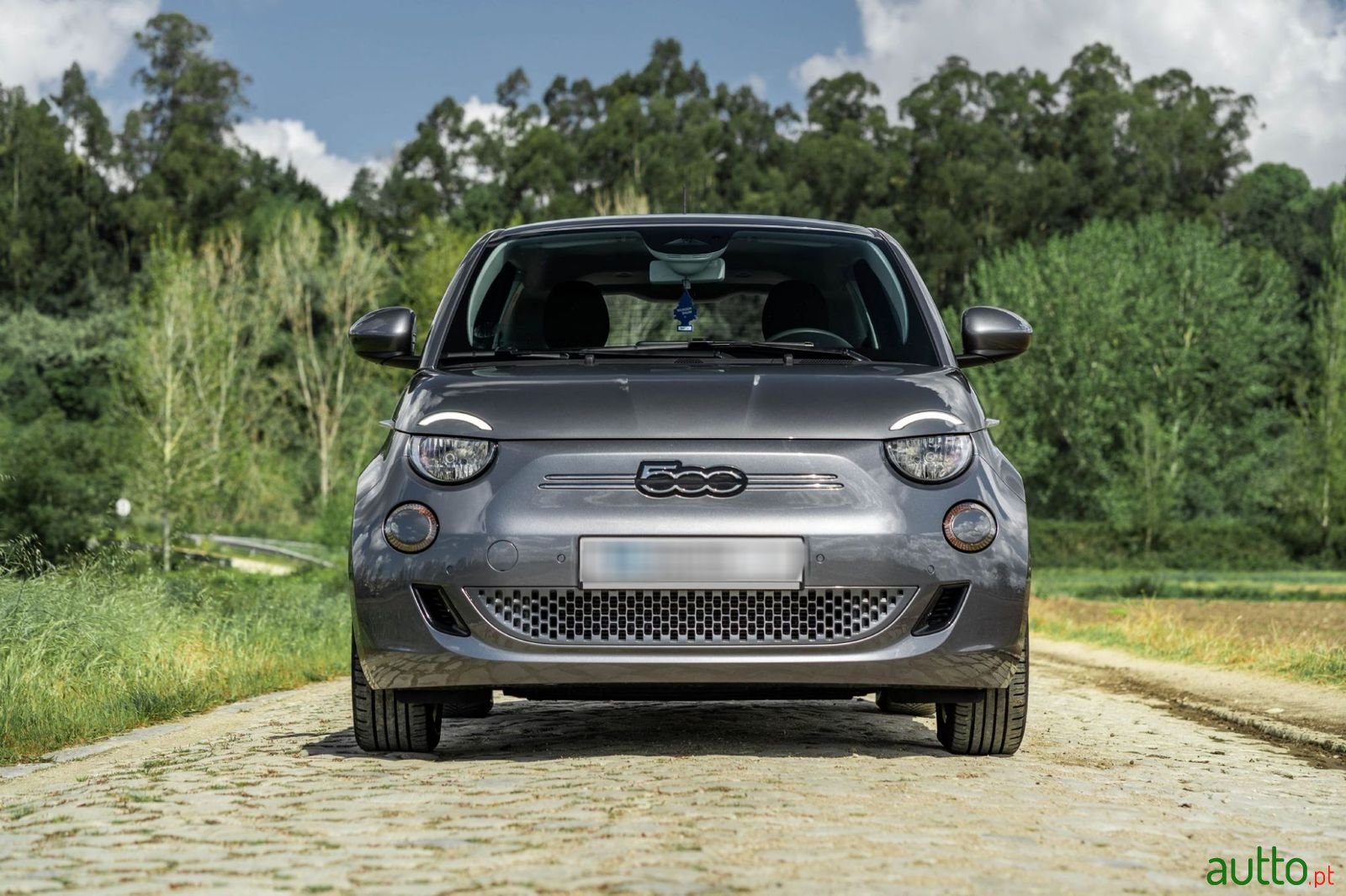 2021' Fiat 500e photo #5