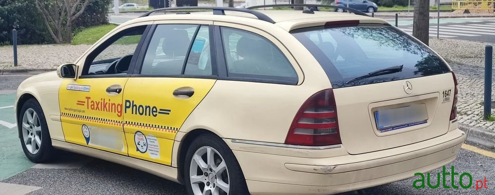 2007' Mercedes-Benz C 220 photo #6