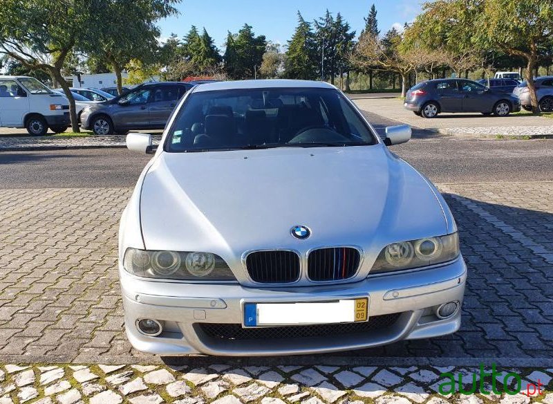 2002' BMW 520 photo #3