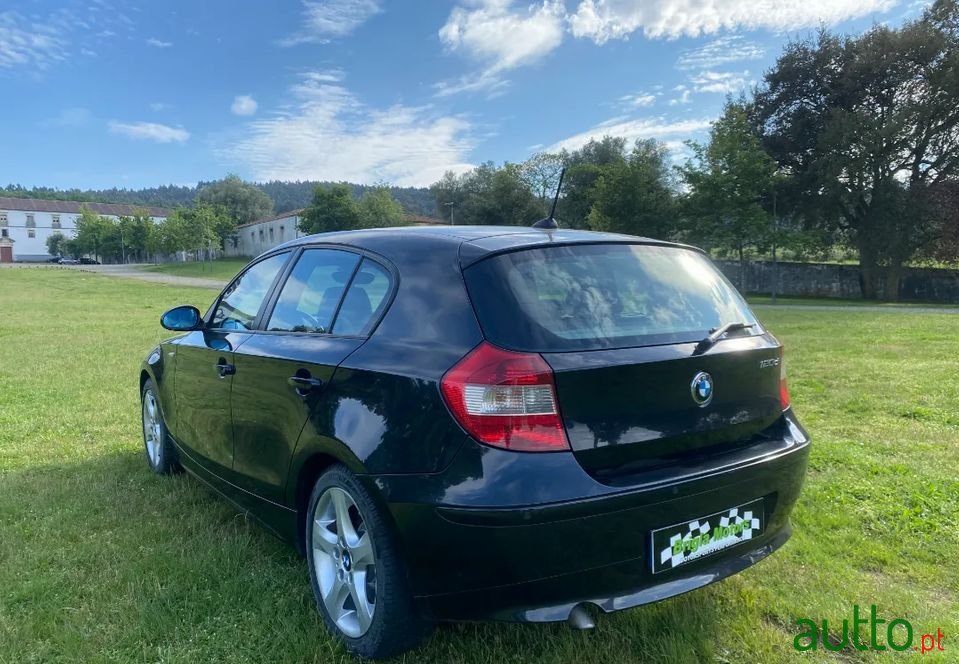 2005' BMW 120 photo #5