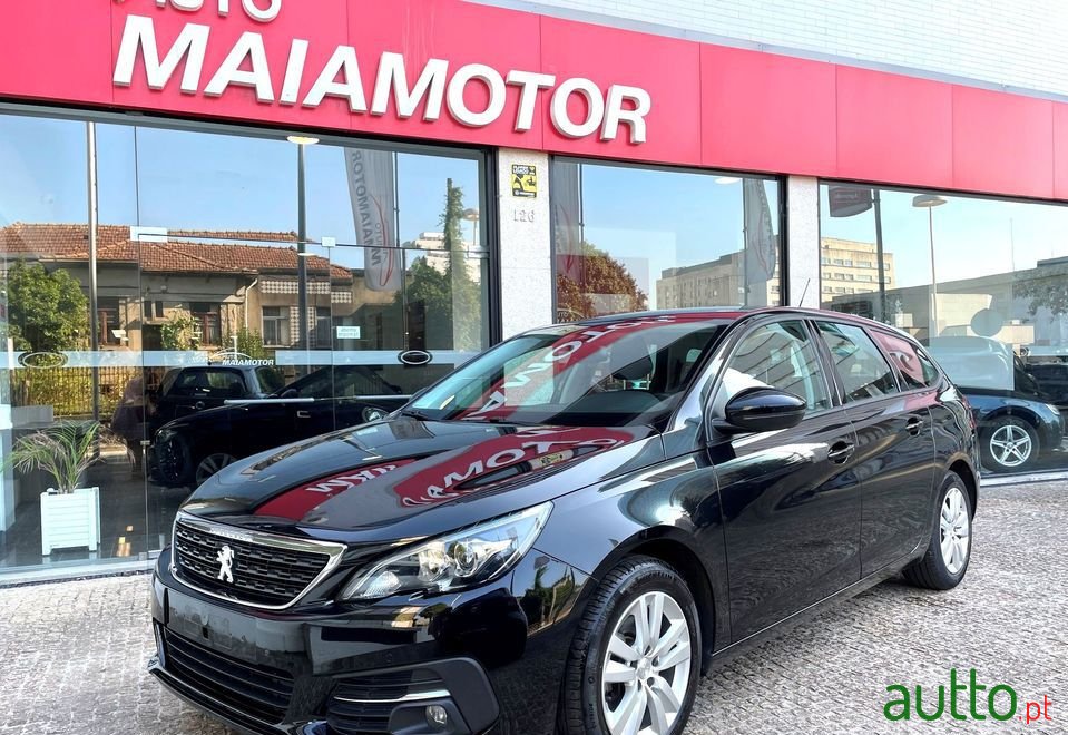 2018' Peugeot 308 Sw photo #2