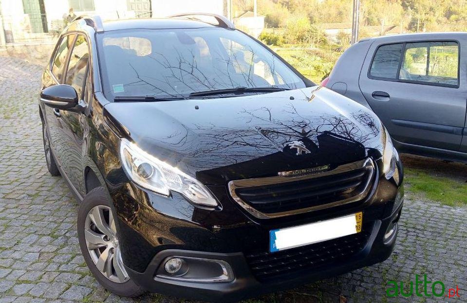 2015' Peugeot 2008 Vti Active photo #2