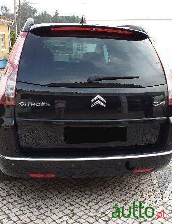 2007' Citroen C4 Picasso photo #4