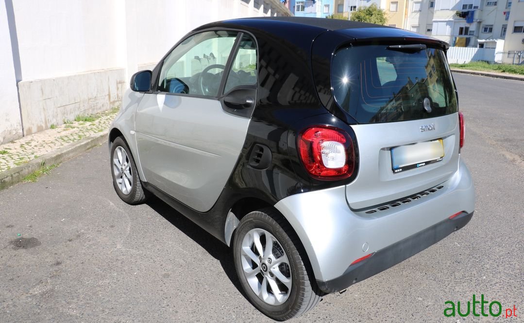 2018' Smart Fortwo photo #6