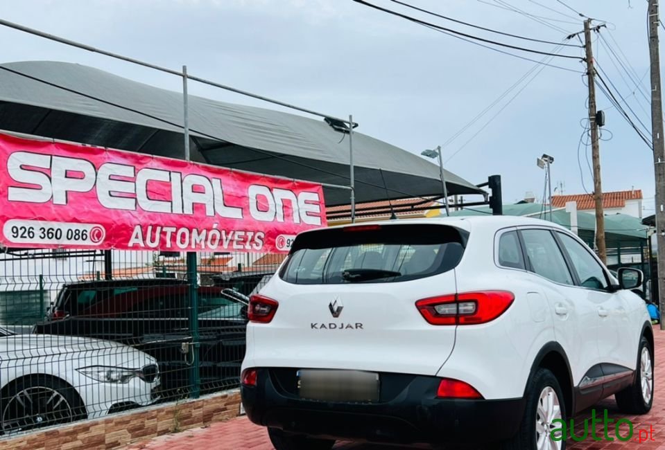 2015' Renault Kadjar photo #5