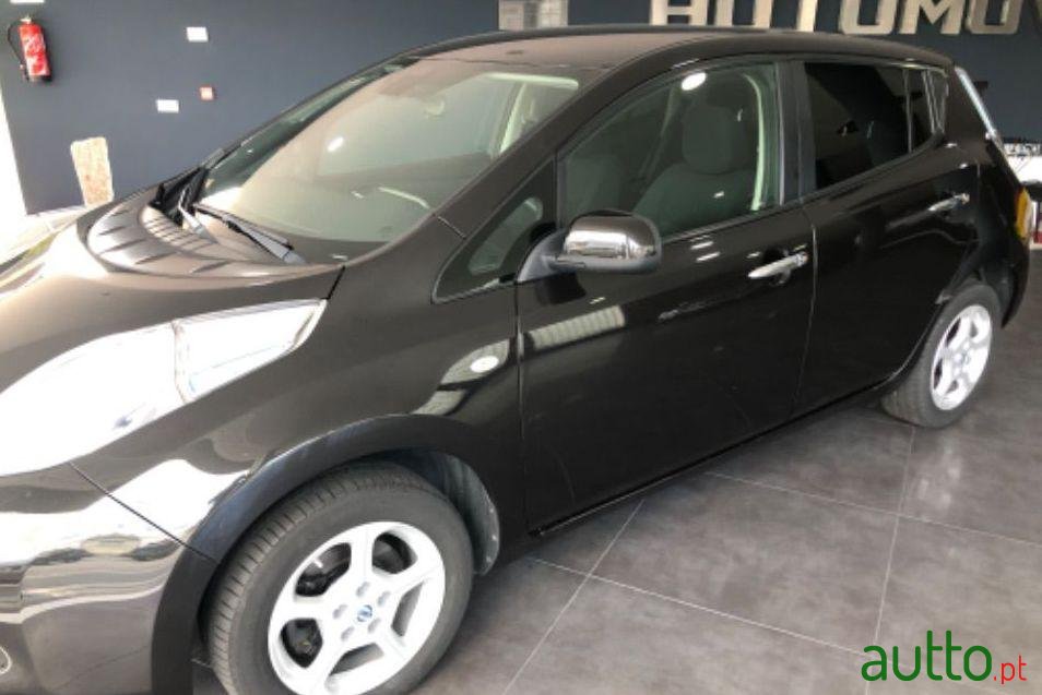 2015' Nissan Leaf Tekna 30 Kwh photo #4