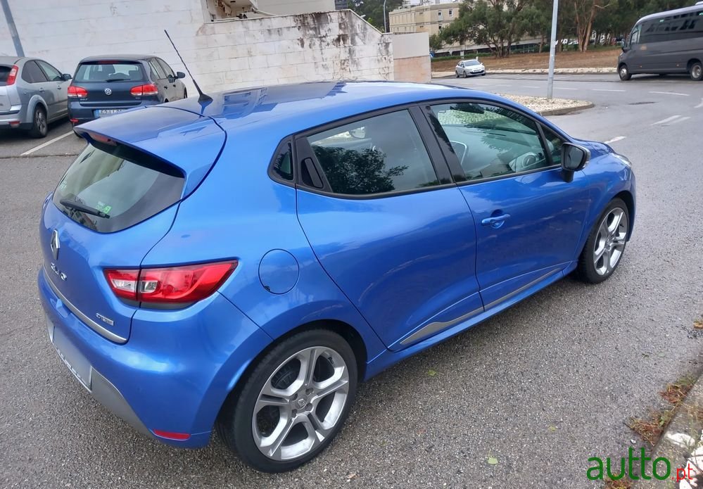 2015' Renault Clio Energy photo #6