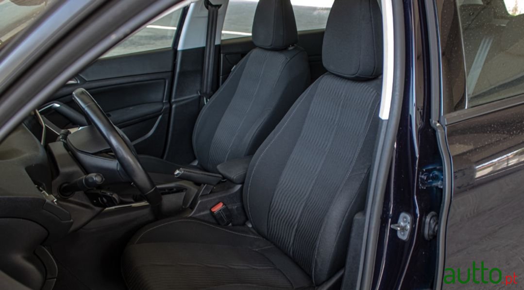 2016' Peugeot 308 Sw photo #5