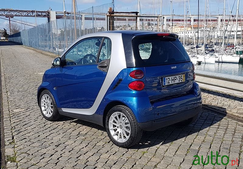 2009' Smart Fortwo photo #4