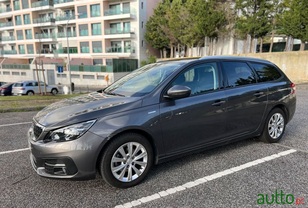 2019' Peugeot 308 Sw photo #3