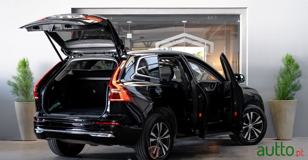 2021' Volvo Xc 60 photo #6