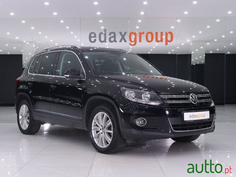 2012' Volkswagen Tiguan photo #1