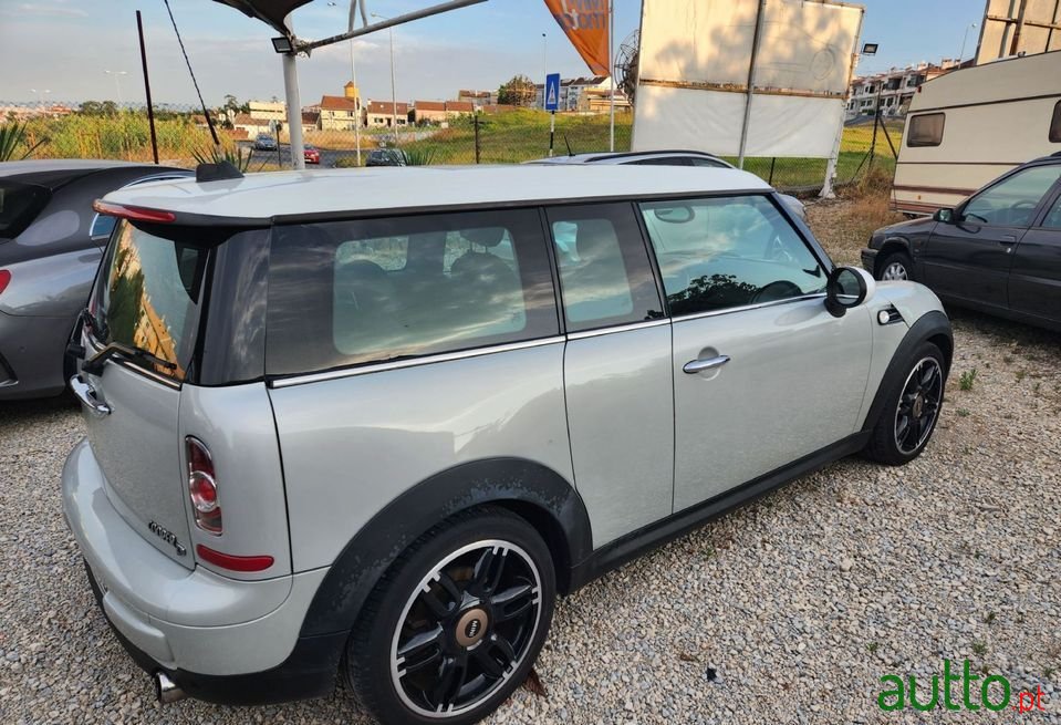 2010' MINI Clubman D photo #4