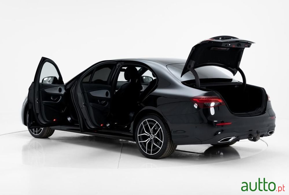 2020' Mercedes-Benz Classe E photo #5