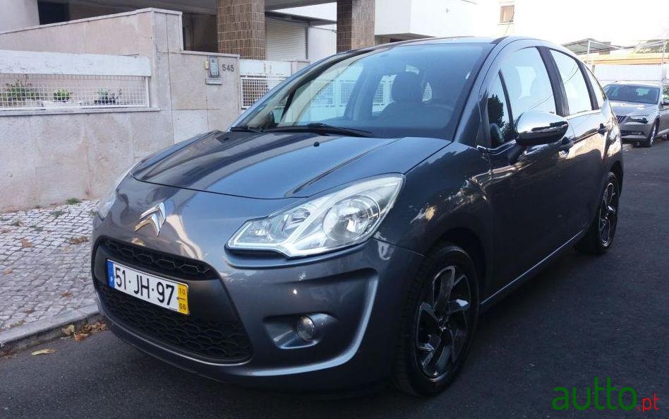 2010' Citroen C3 1.1 Gpl photo #1
