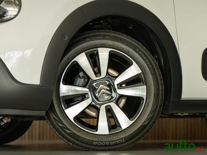 2019' Citroen C3 photo #3