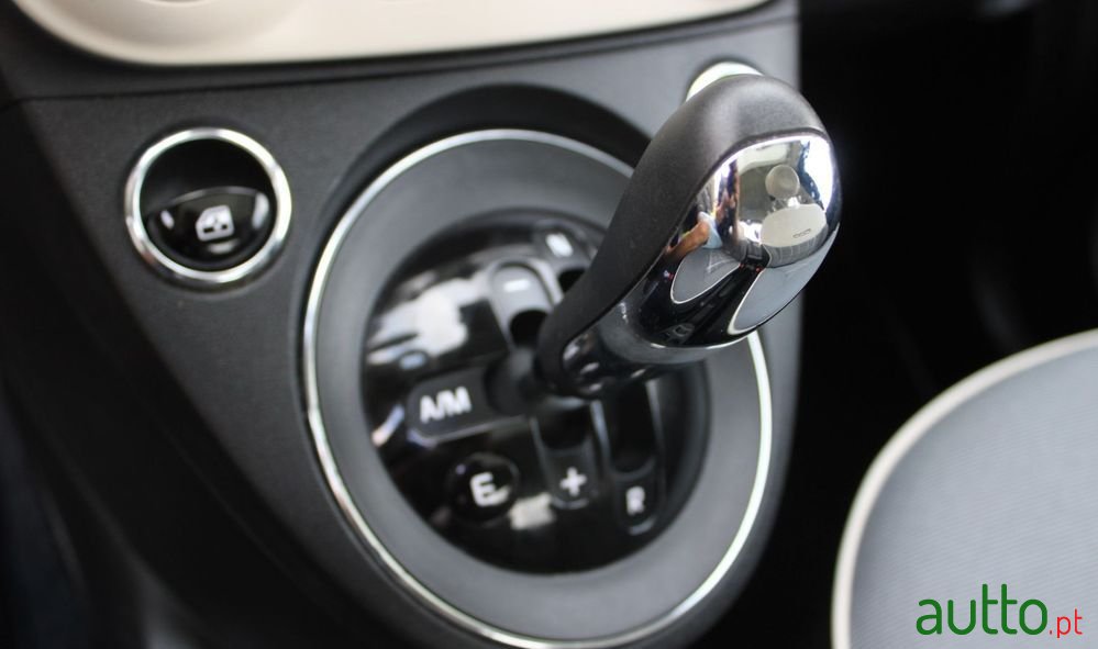 2020' Fiat 500 1.2 Lounge Mta photo #6