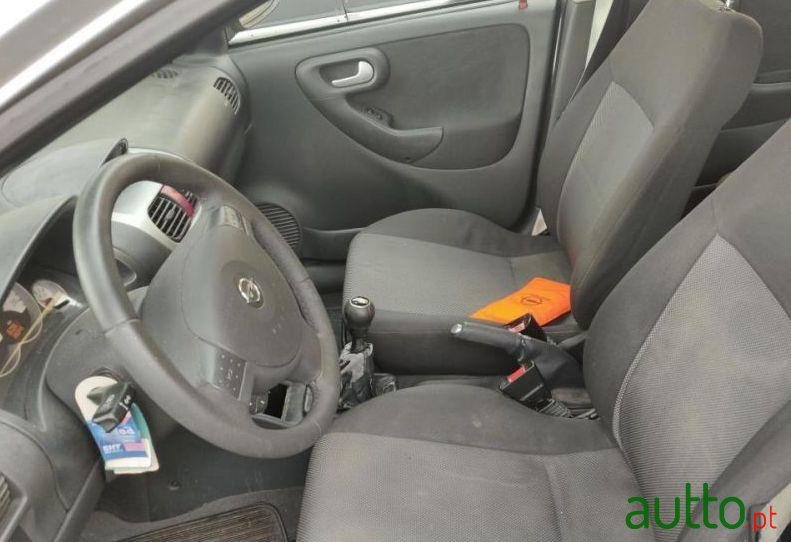 2006' Opel Corsa Twinport photo #4