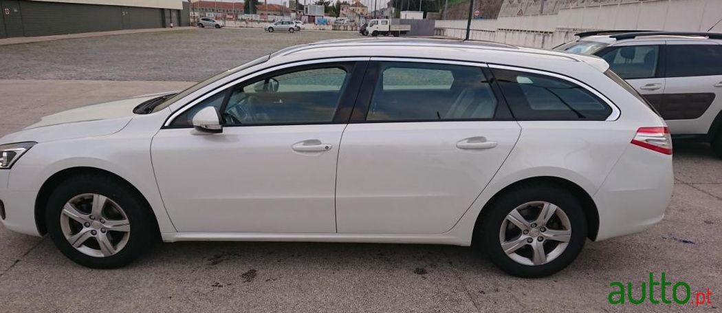 2015' Peugeot 508 Sw photo #3