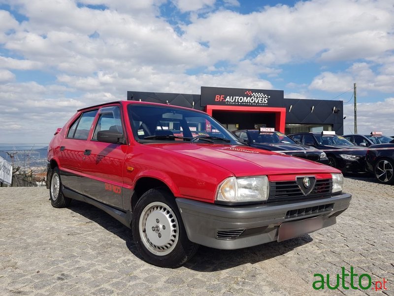 1989' Alfa Romeo 33 1.3 Red photo #1