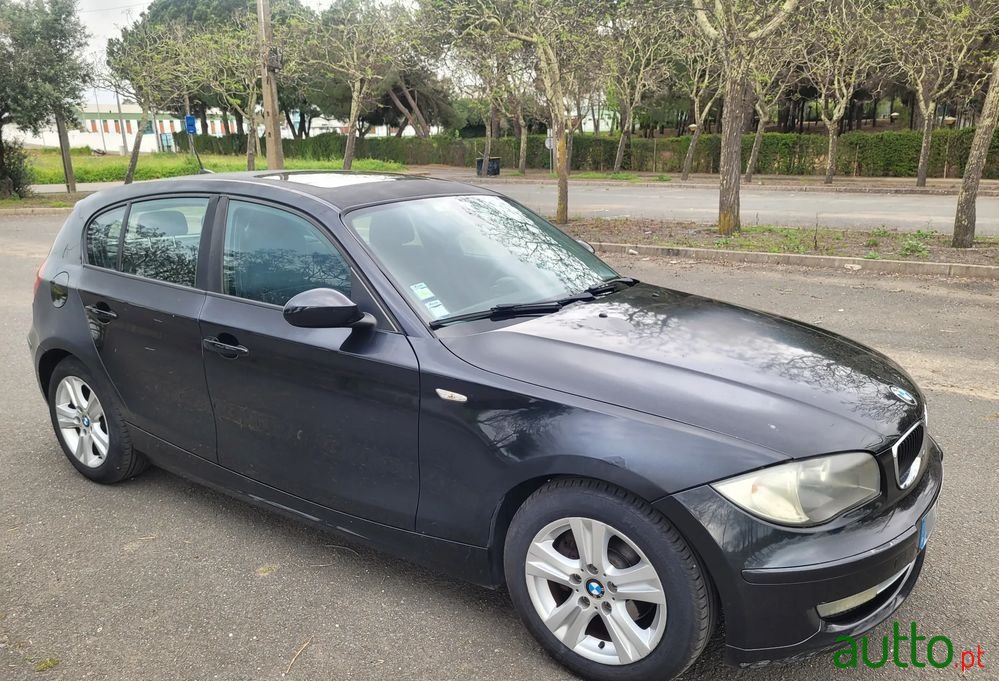 2007' BMW Série 1 D photo #4