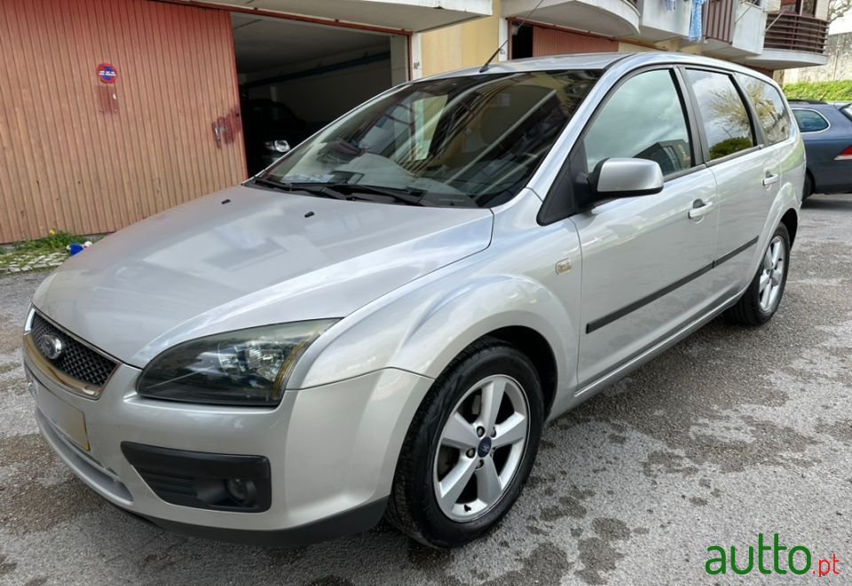 2007' Ford Focus Sw photo #4