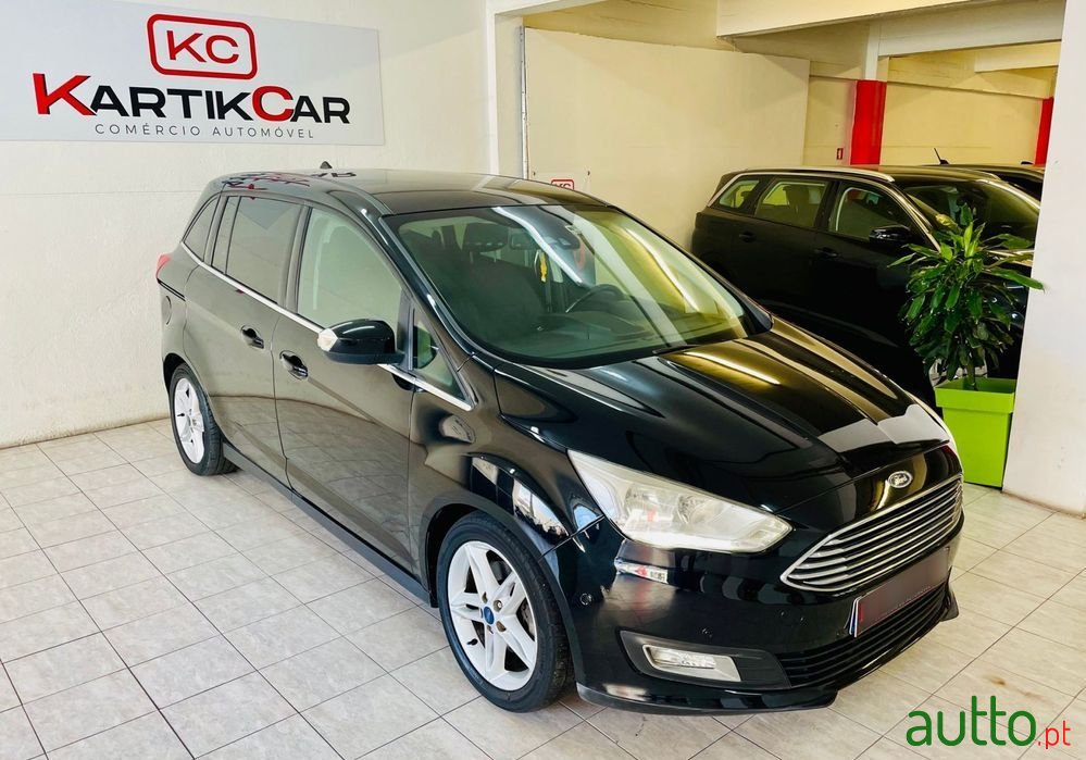 2018' Ford Grand C-MAX 1.5 Tdci Trend+ S/S photo #3