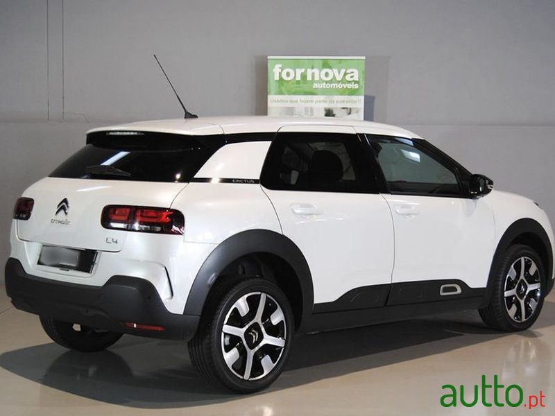 2019' Citroen C4 Cactus photo #6