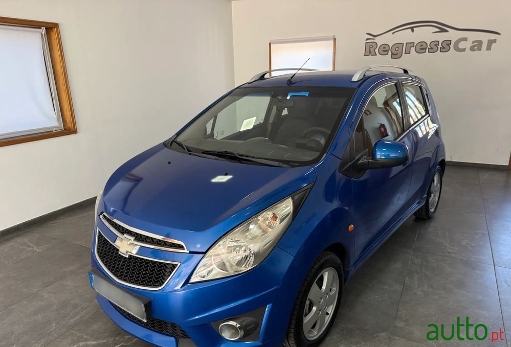 2010' Chevrolet Spark 1.2 Lt photo #1