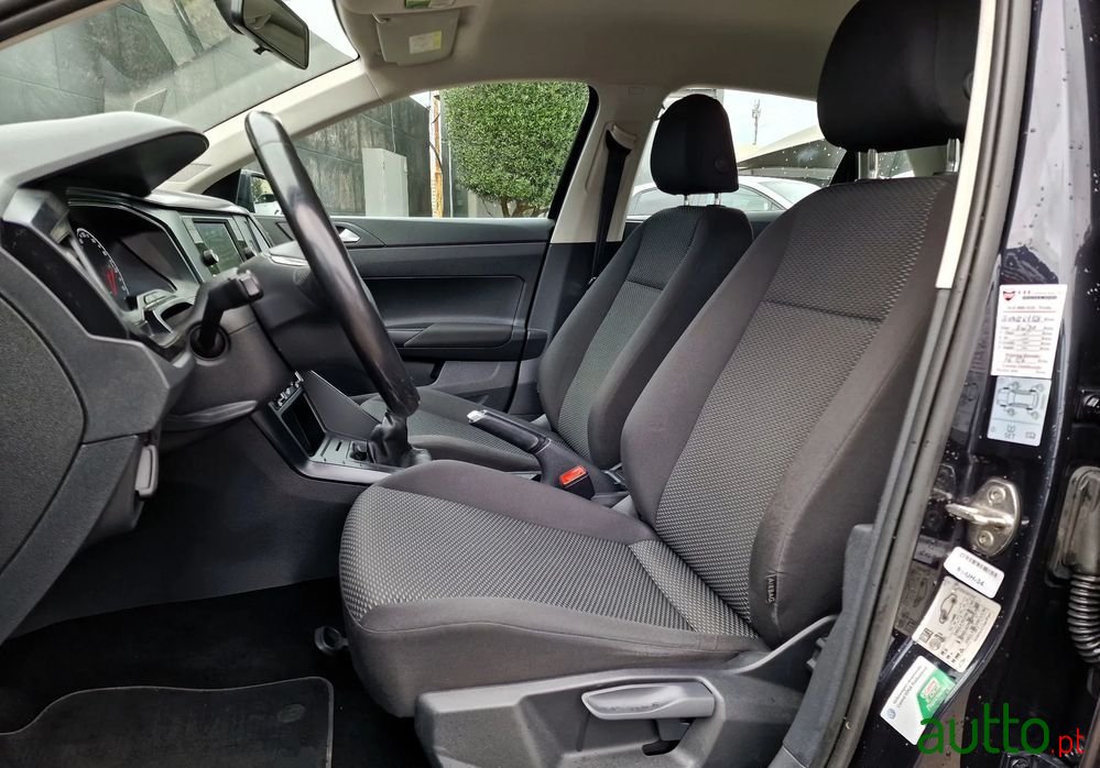 2018' Volkswagen Polo 1.0 Trendline photo #6