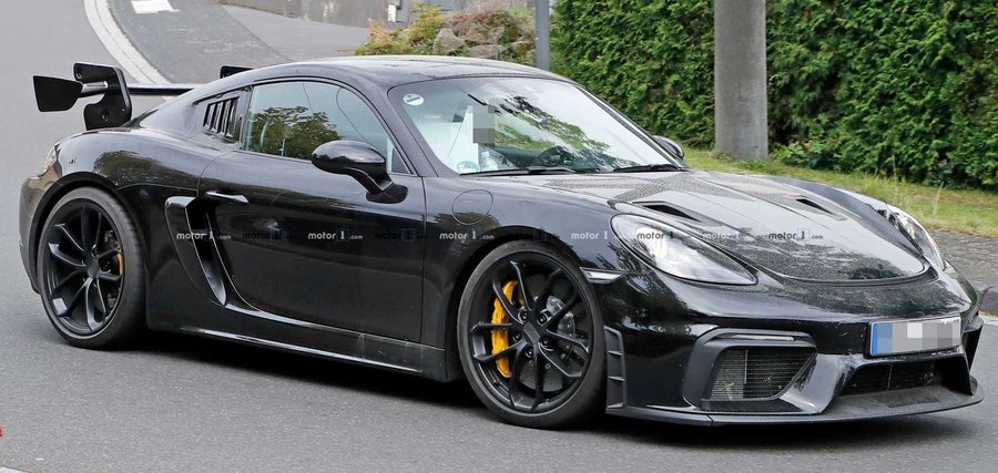 Porsche 718 Cayman GT4 RS Potentially Spied Testing At The 'Ring