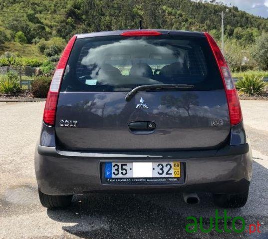 2006' Mitsubishi Colt photo #1