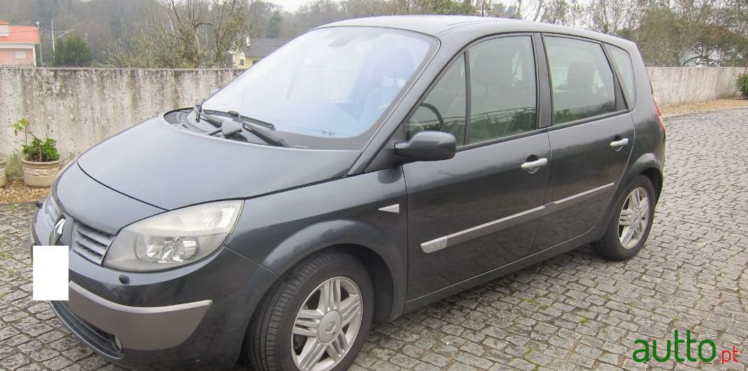2006' Renault Scenic photo #2