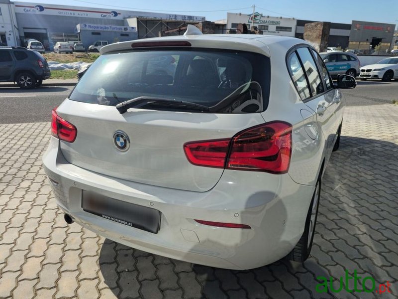 2019' BMW Série 1 D photo #5