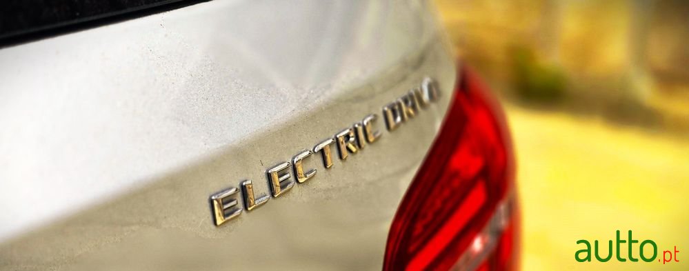 2017' Mercedes-Benz Classe B photo #6