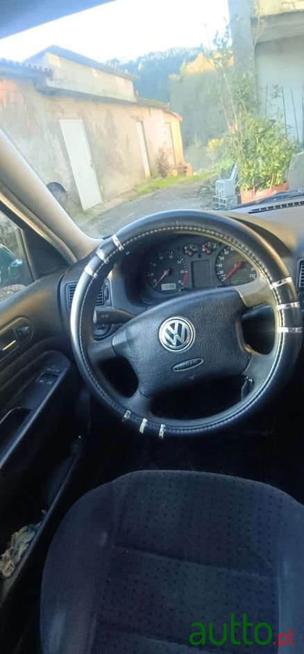 1998' Volkswagen Golf photo #6