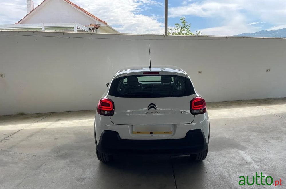 2020' Citroen C3 photo #4