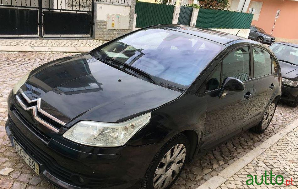 2006' Citroen C4 Hdi photo #4