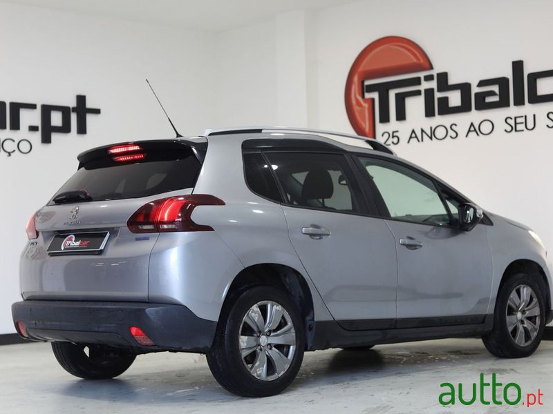 2016' Peugeot 2008 photo #4
