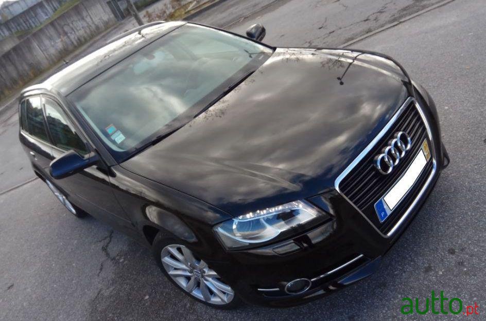 2011' Audi A3 Sportback photo #2