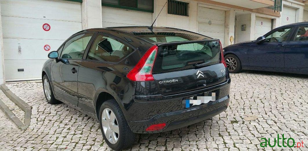 2005' Citroen C4 1.4 16V. Coupé photo #2