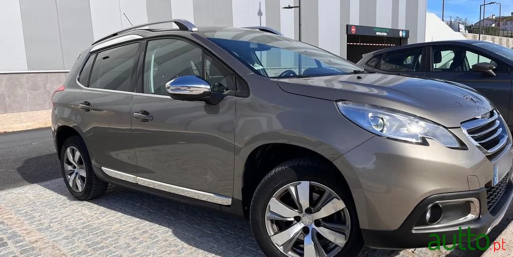 2016' Peugeot 2008 photo #1