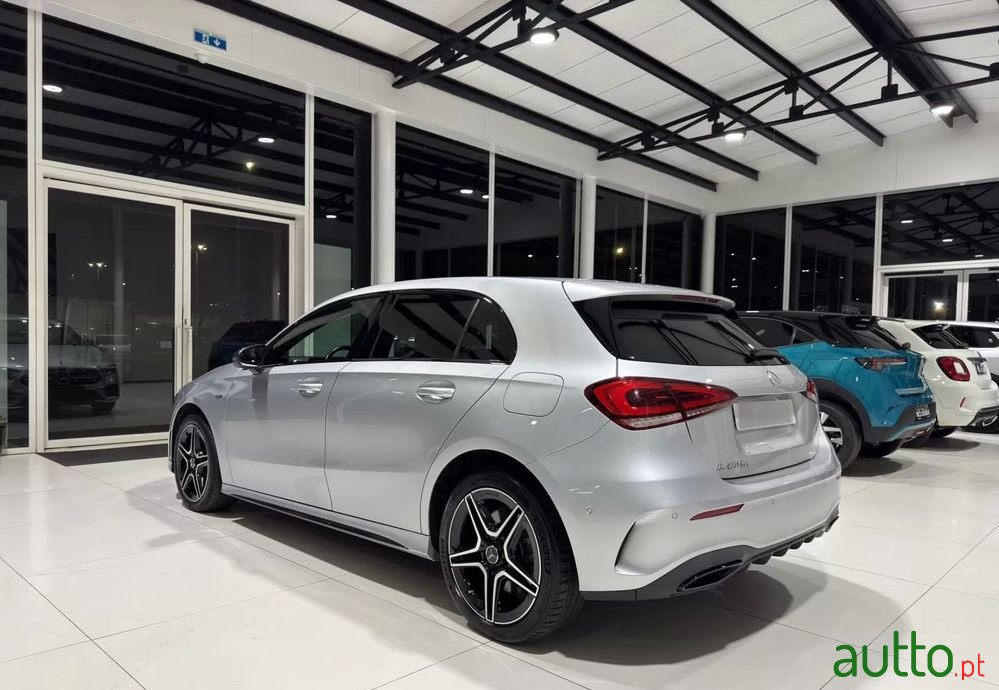 2021' Mercedes-Benz Classe A E Amg Line photo #3